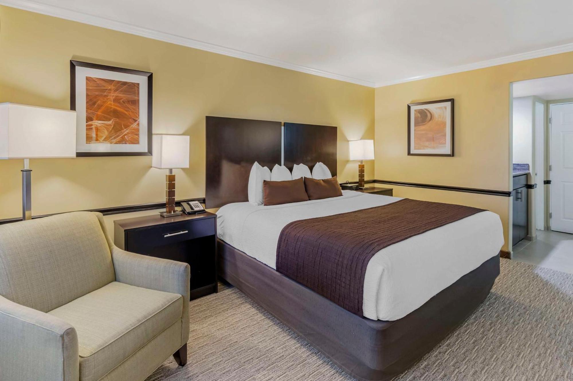 Best Western Canoga Park Motor Inn Los Angeles Bagian luar foto