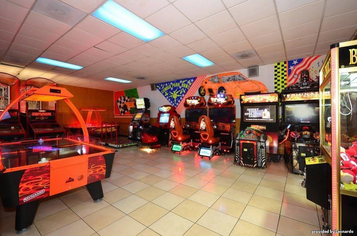 Best Western Canoga Park Motor Inn Los Angeles Bagian luar foto