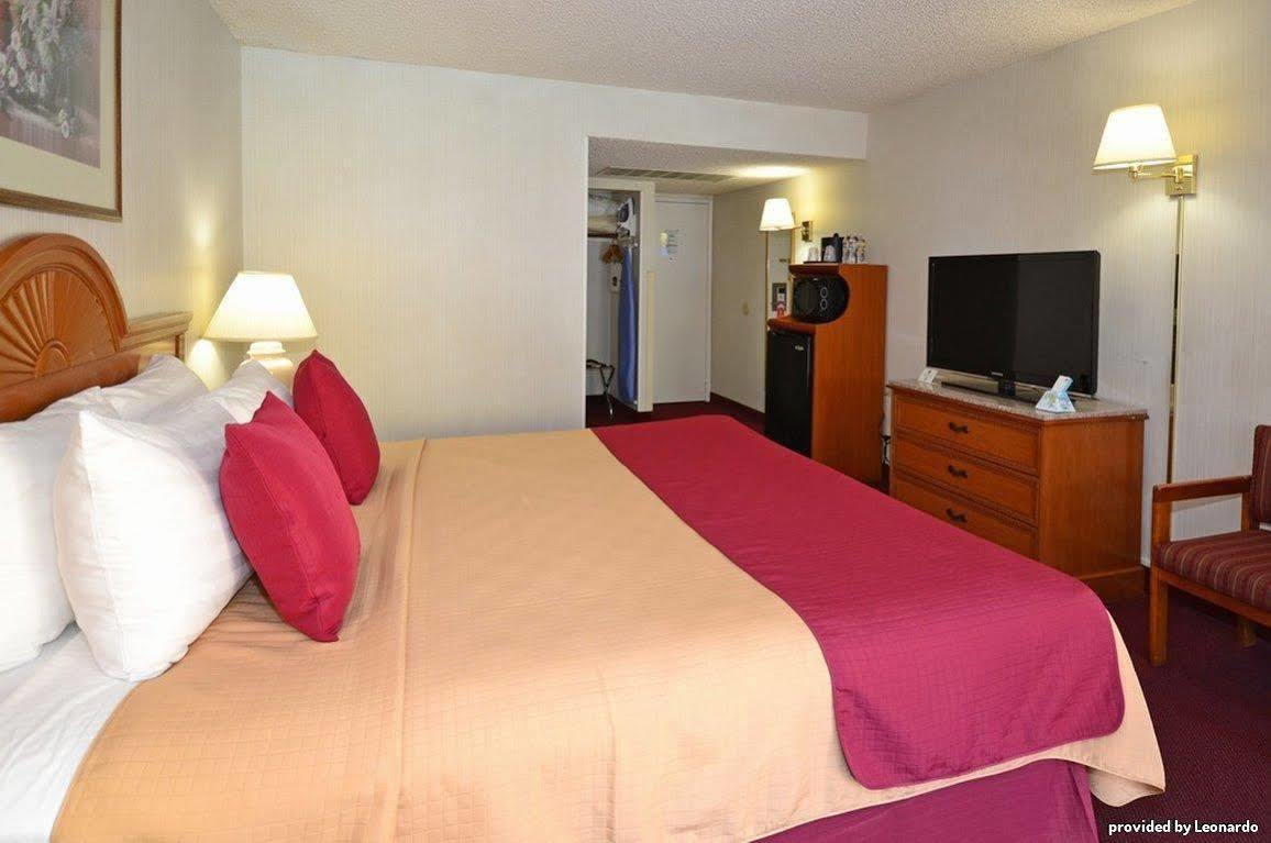 Best Western Canoga Park Motor Inn Los Angeles Bagian luar foto